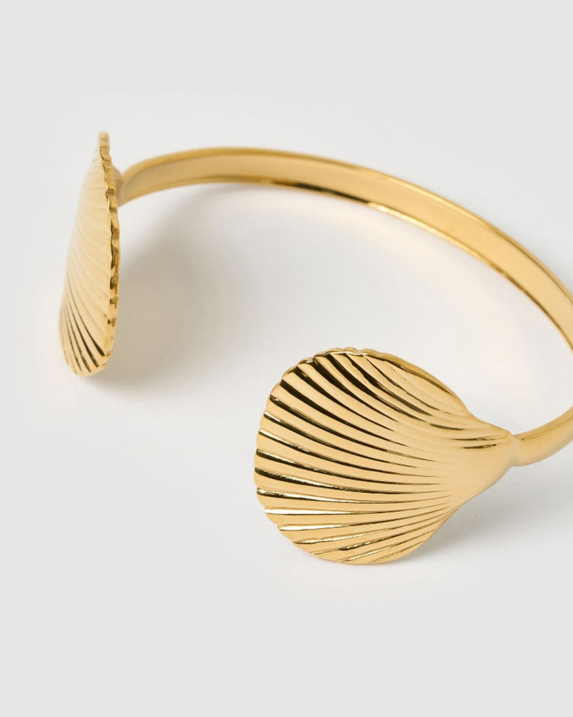 Miz Casa & Co Seashell Cuff Gold