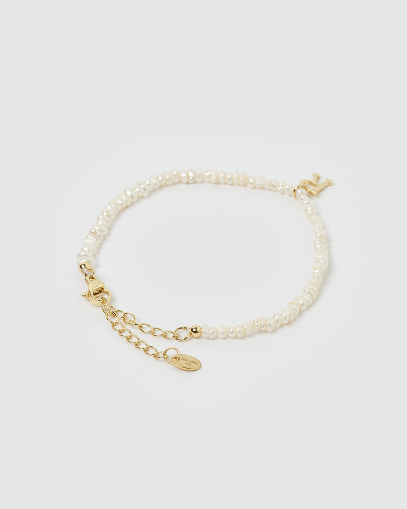 Letter R pearl bracelet